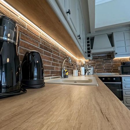 Living Life Apartment Komotini Zewnętrze zdjęcie